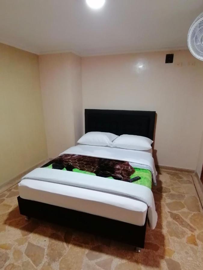 Hotel Golden Suite Pereira Exteriör bild