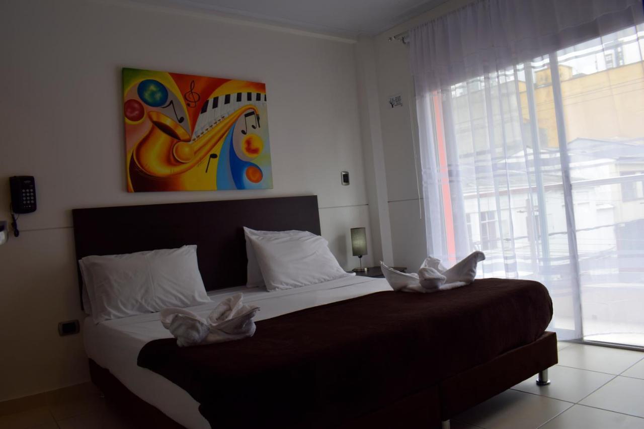 Hotel Golden Suite Pereira Exteriör bild
