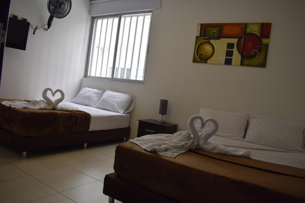 Hotel Golden Suite Pereira Exteriör bild
